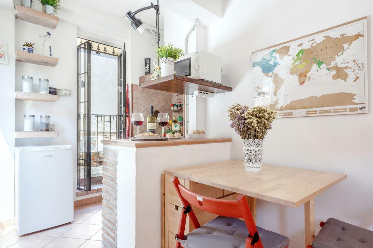 Ferrara Mercato Fancy Studio Экстерьер фото