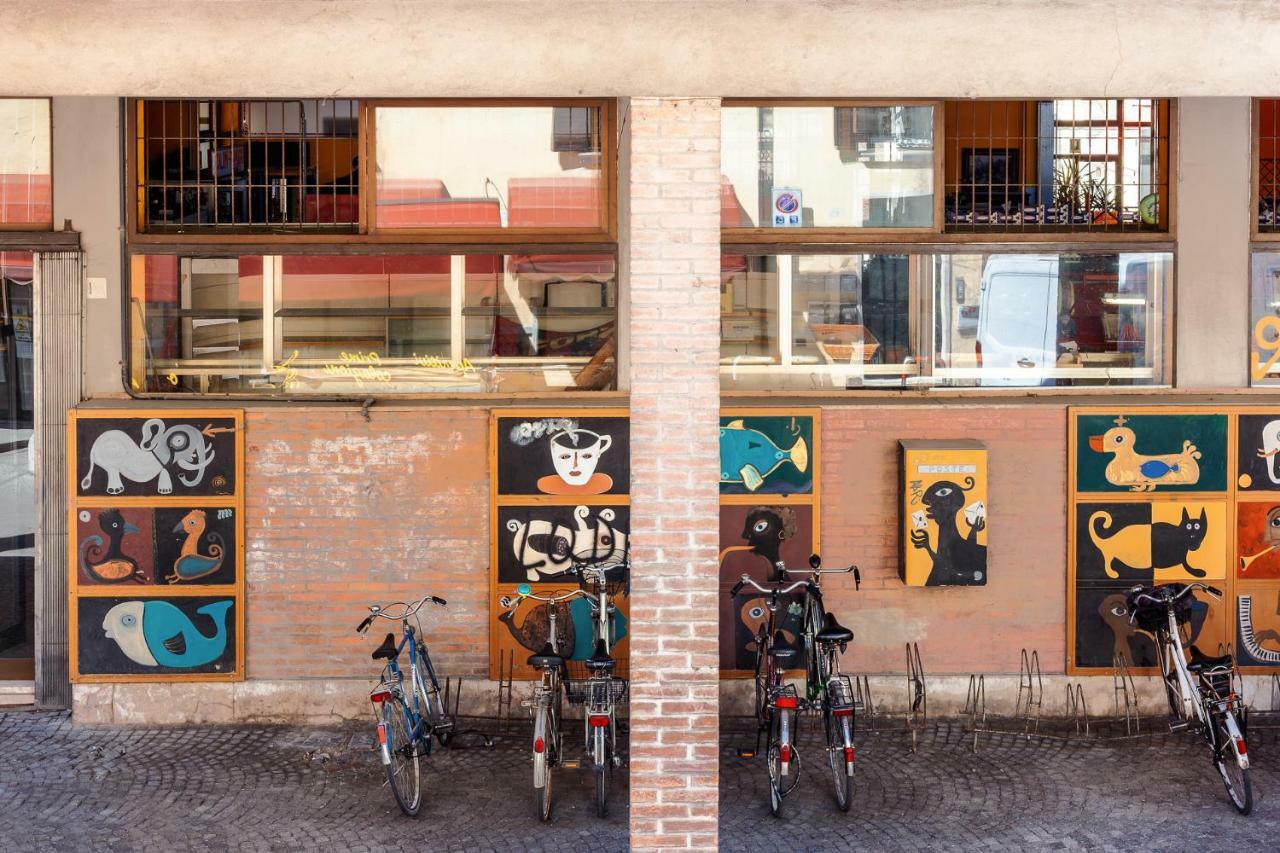 Ferrara Mercato Fancy Studio Экстерьер фото