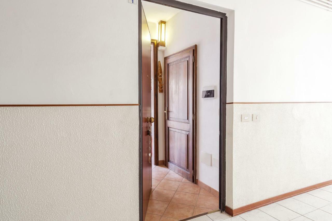 Ferrara Mercato Fancy Studio Экстерьер фото