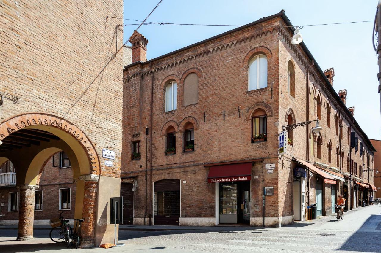 Ferrara Mercato Fancy Studio Экстерьер фото